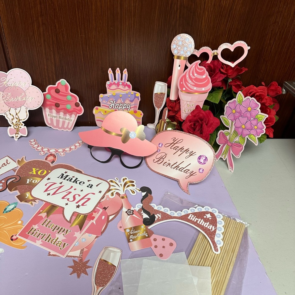 Glamorous princess Birthday party 33 decorations